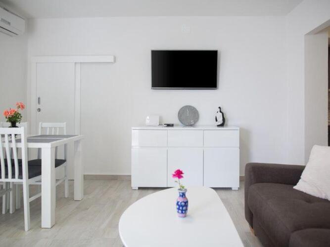 Apartment Serious Job - One Bedroom With Patio Dubrovnik